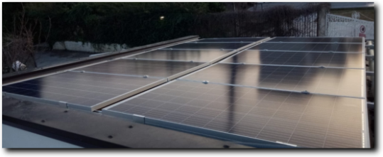 Pulizia dei pannelli solari Mantenere un pannello fotovoltaico pulito è fondamentale